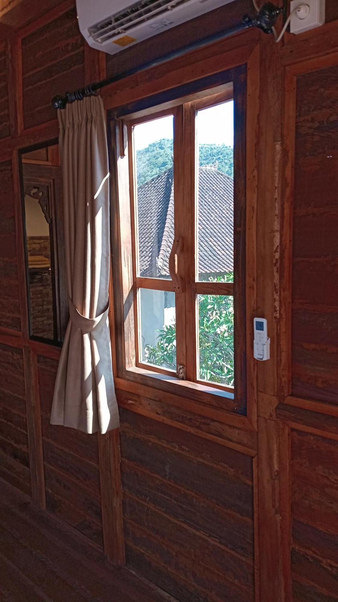 Villa Melasti Amed Exterior photo